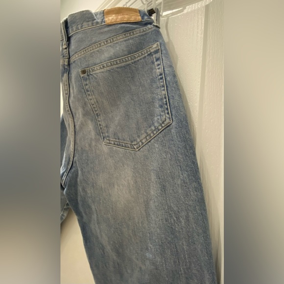 Jeans with stripe like new - Picture 4 of 7